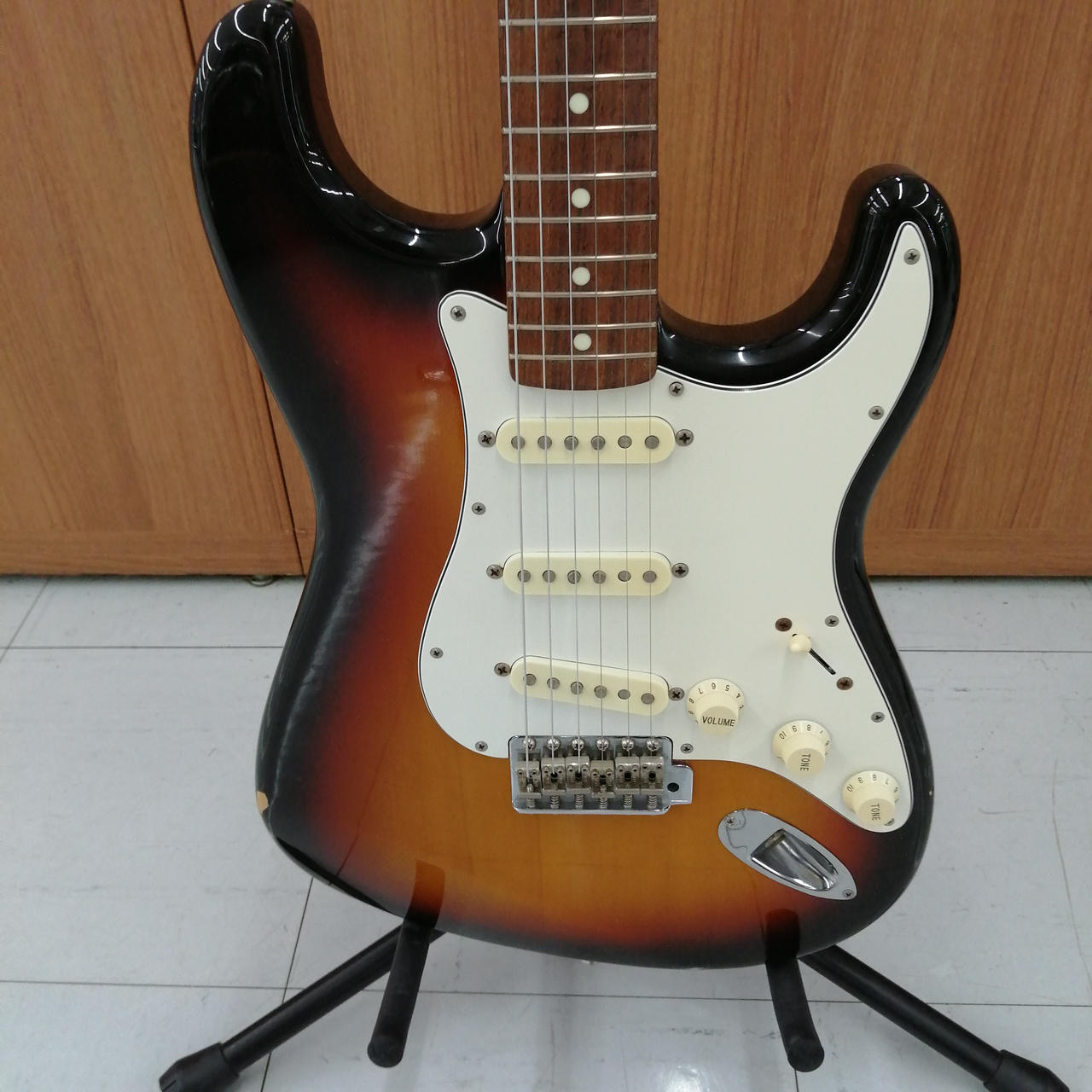 フェンダージャパン(FENDER JAPAN)|エレキギター ストラトキャスター