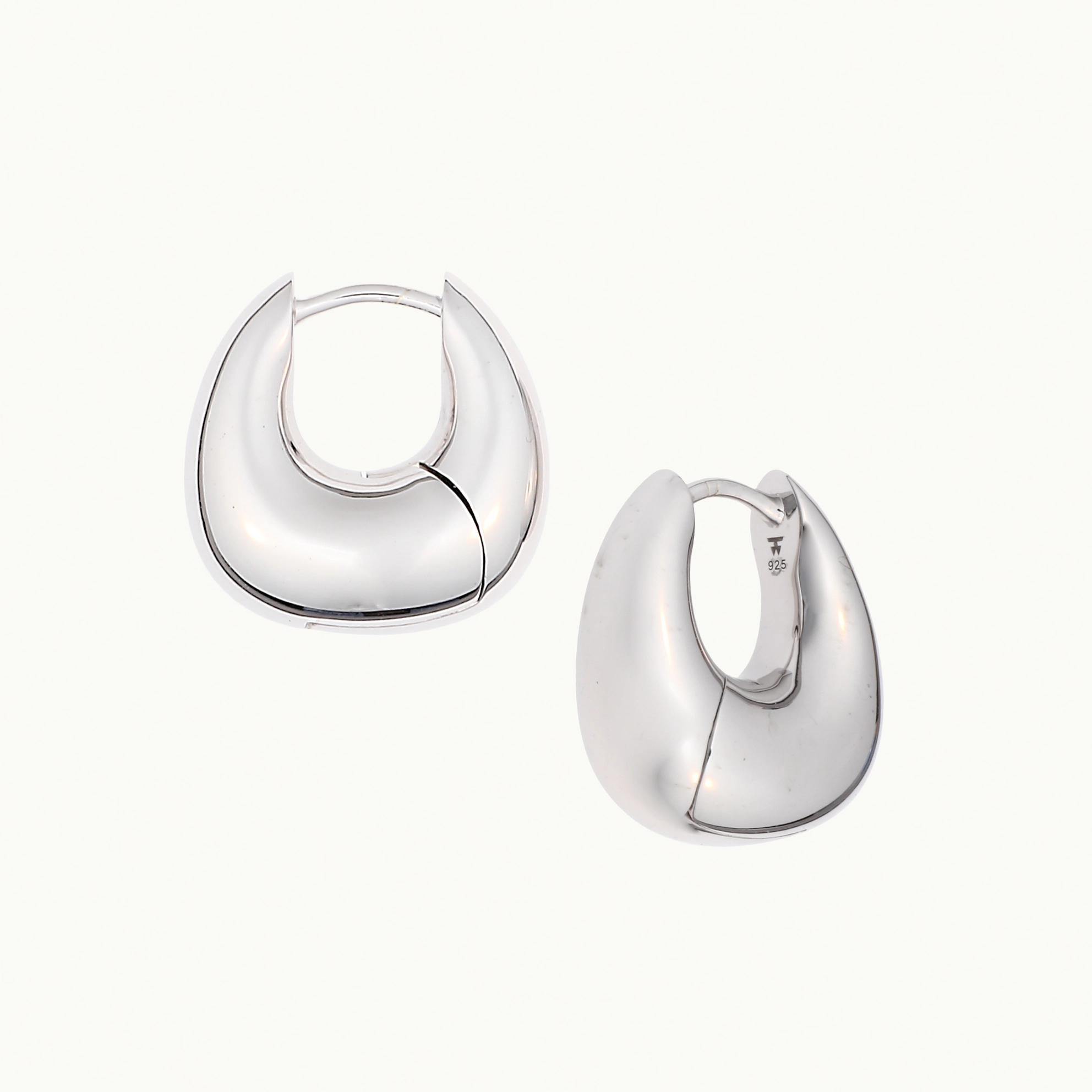 TOM WOOD トムウッド Bao Hoops Small ピアス/イヤリング シルバー