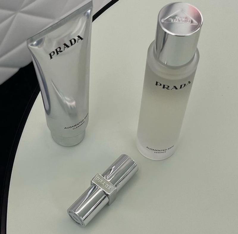 Prada Augmented Skin Cleanser - Makeup Remover | Prada Beauty