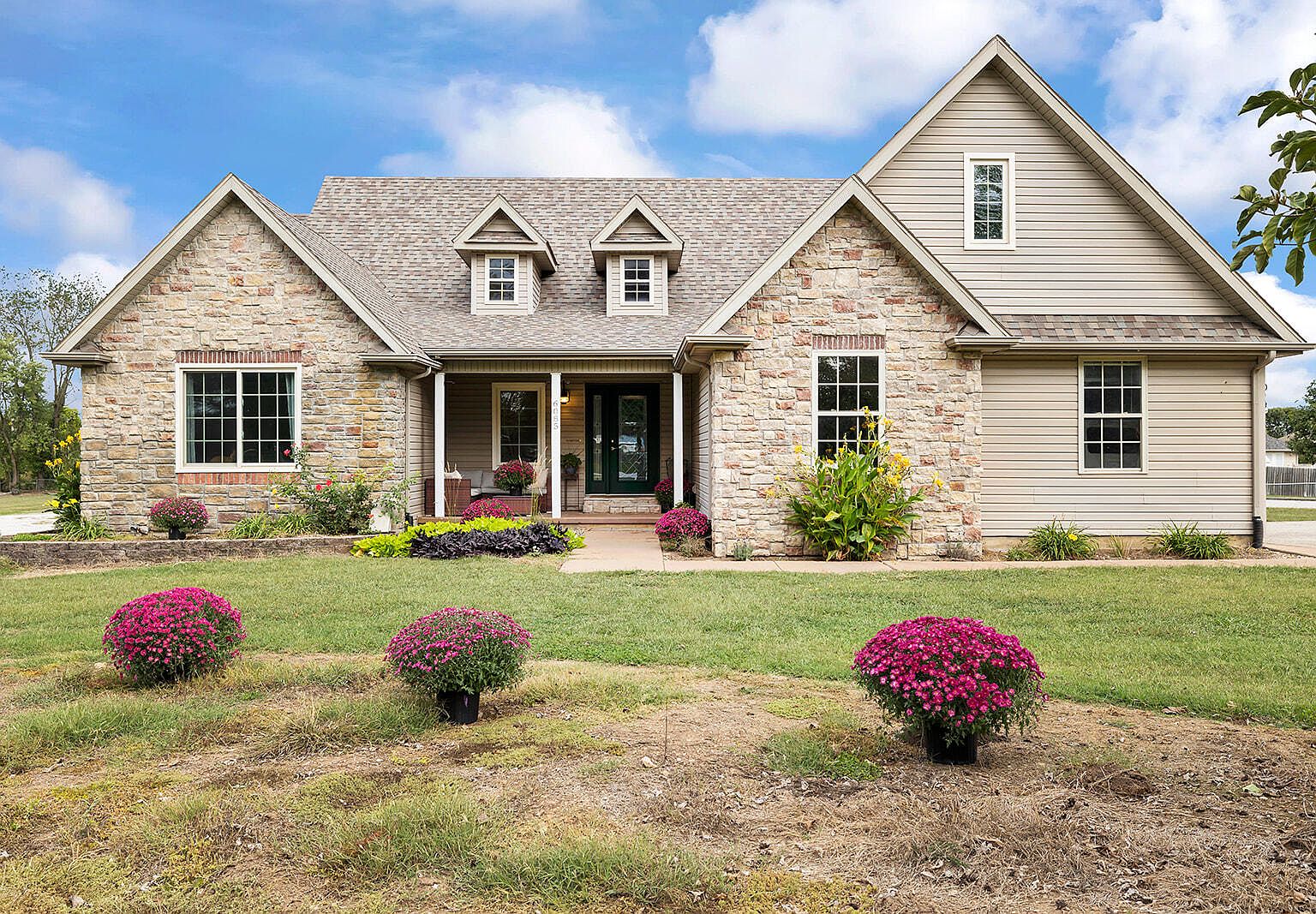 6085 W Farm Road 94, Springfield, MO 65803 | Zillow