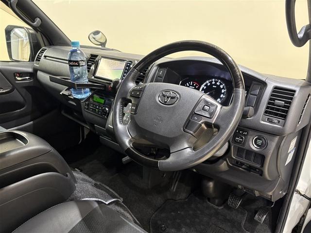 トヨタ ハイエースバン スーパーGL ダークプライムII 純正ナビ