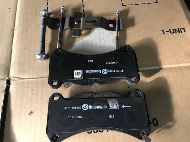 スバル VAB WRX STI ブレーキパッド交換 広島市 安佐北区 三