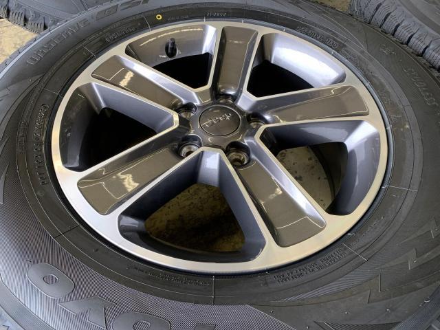 少ないジープ・ラングラー専用スタッドレスセット！ 新品タイヤ付