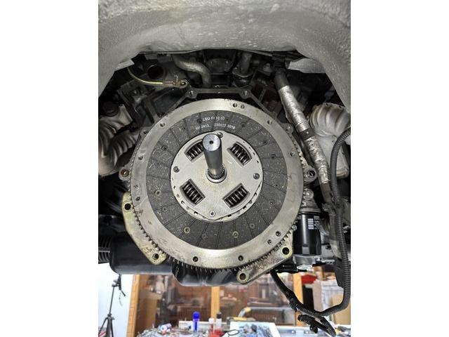 ニッサン フェアレディZ Z32 クラッチディスク 交換 クラッチカバー
