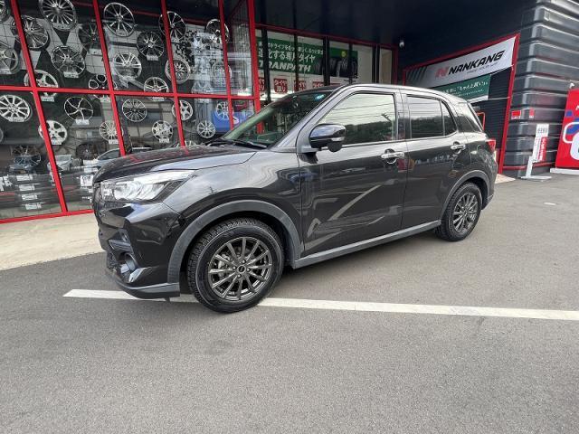 神辺店！トヨタ ライズ ！195/65R16 スタッドレス取り寄せホイール交換