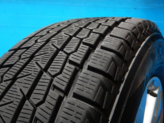 タイヤ溝たっぷりのハリアーなどに装着できる17インチスタッドレス