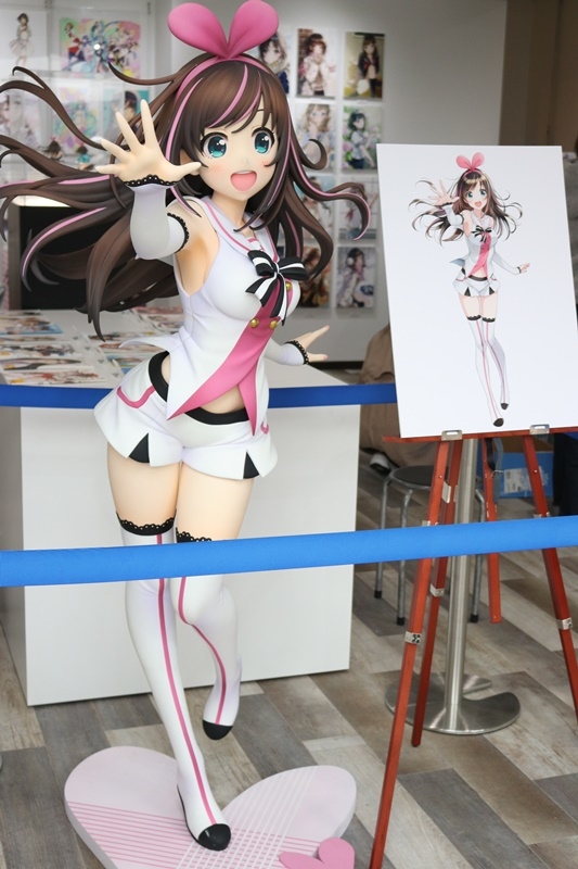 森倉円初個展「Girl Friend」開催レポート | pixiv WAEN GALLERY