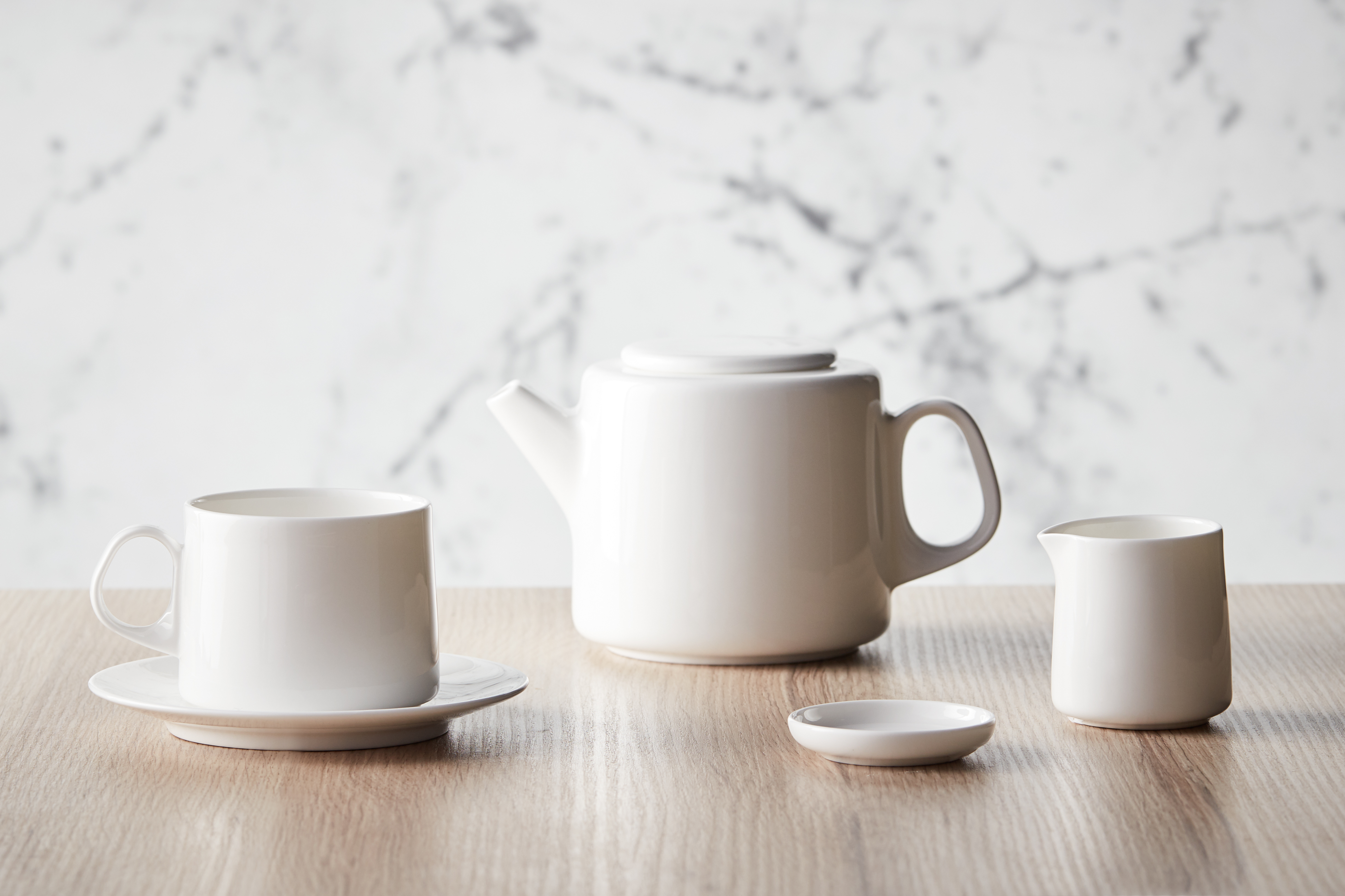 Qantas Announces New Tableware For The End Of The Year - Zac George