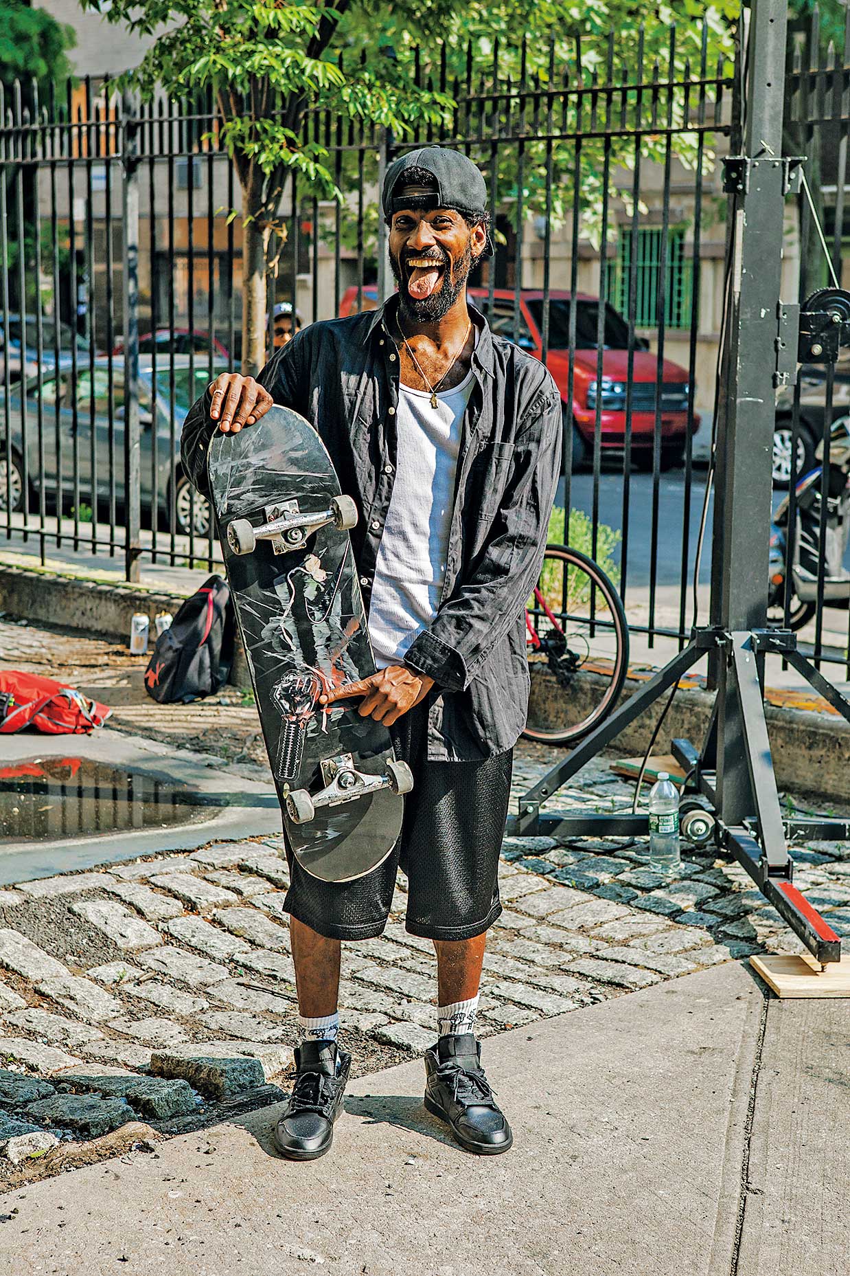 Supreme〉と〈Hardies〉のパーティに、 NY中のスケーターが集結