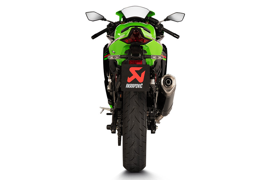AKRAPOVIC】話題の新型Ninja ZX-4R SE/ZX-4RR 用アクラポビッチJMCA