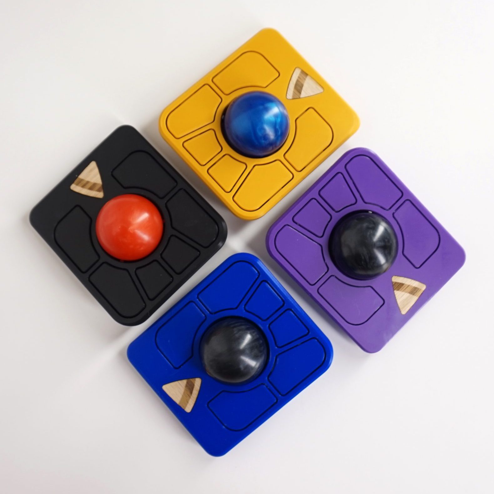 Adept Trackball (Full Kit) – Ploopy