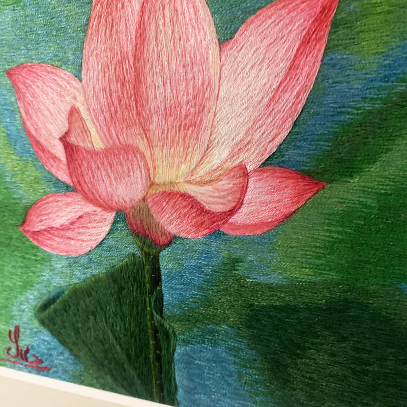 受注生産】ベトナム シルク刺繍絵 Mr. クオック・スー作品 蓮