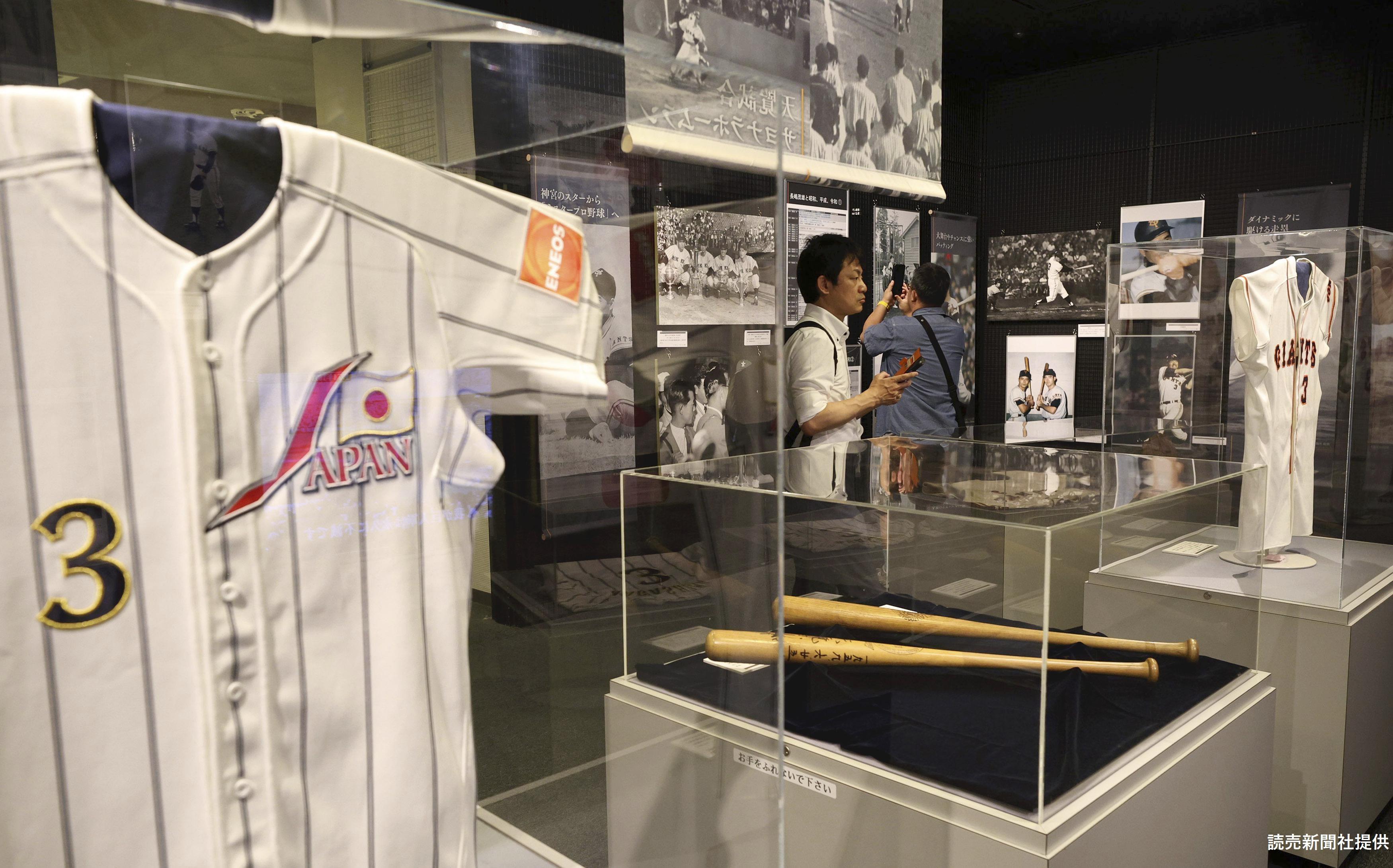 長嶋さんをしのぶ追悼特別展～野球殿堂博物館で開催中 | 読売