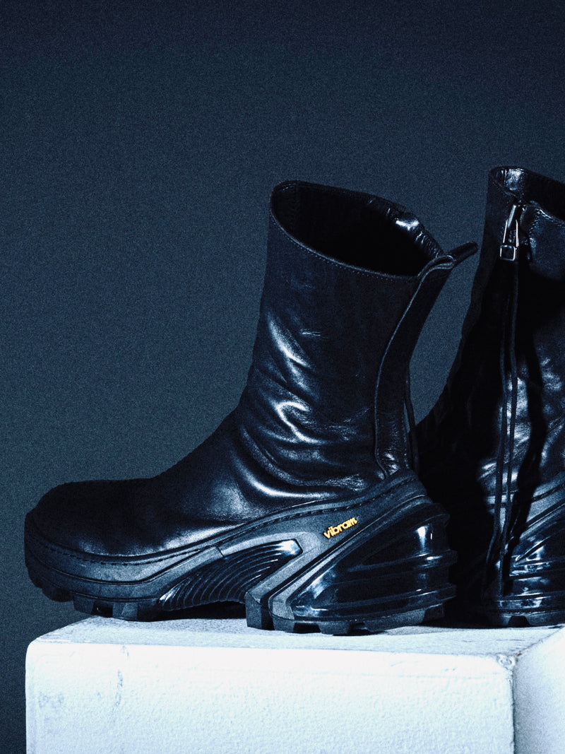 p|p : PP-001 OVER LOCK SIDE ZIP BOOTS_MARYAM HORSE FRONT