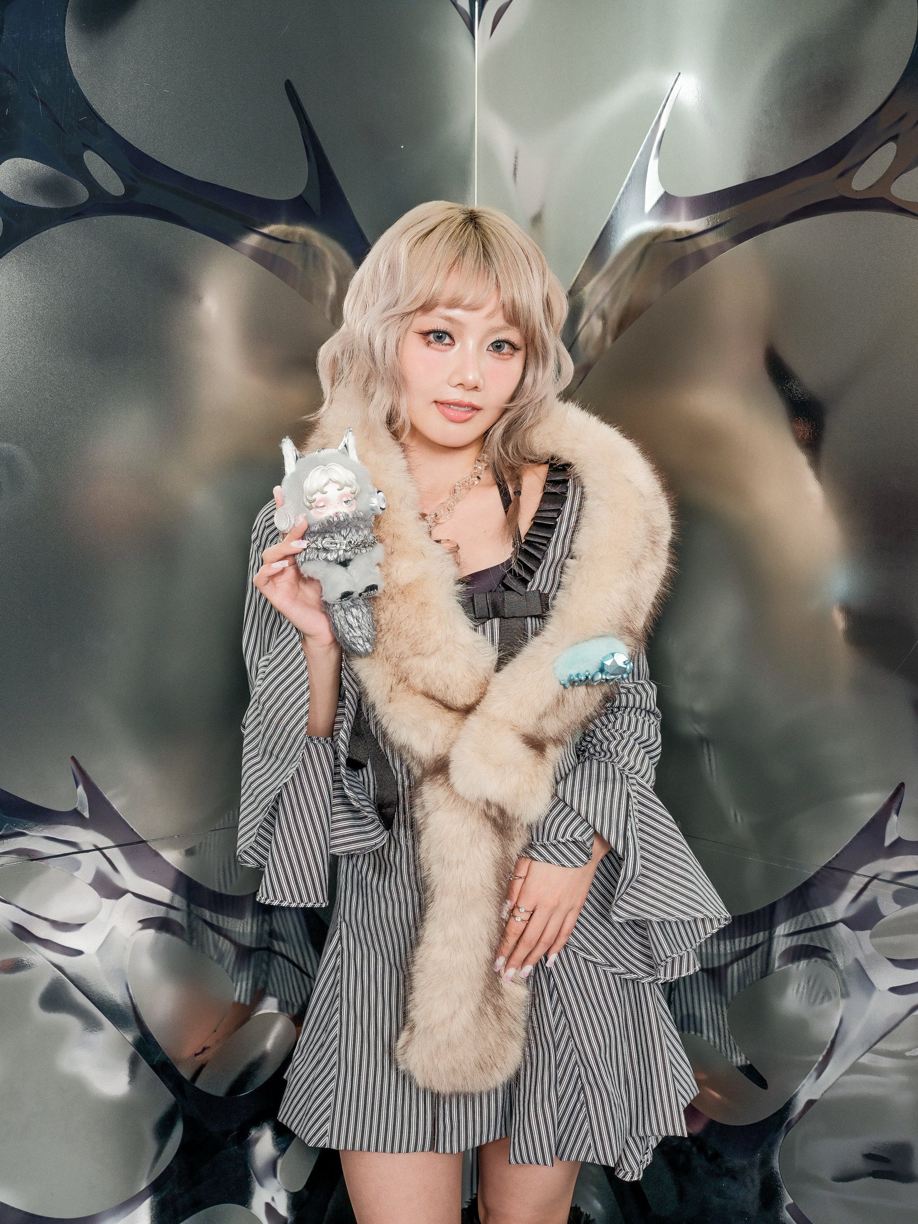 SKULLPANDAとの日本限定コラボアイテム発売を記念し、渋谷TSUTAYAの