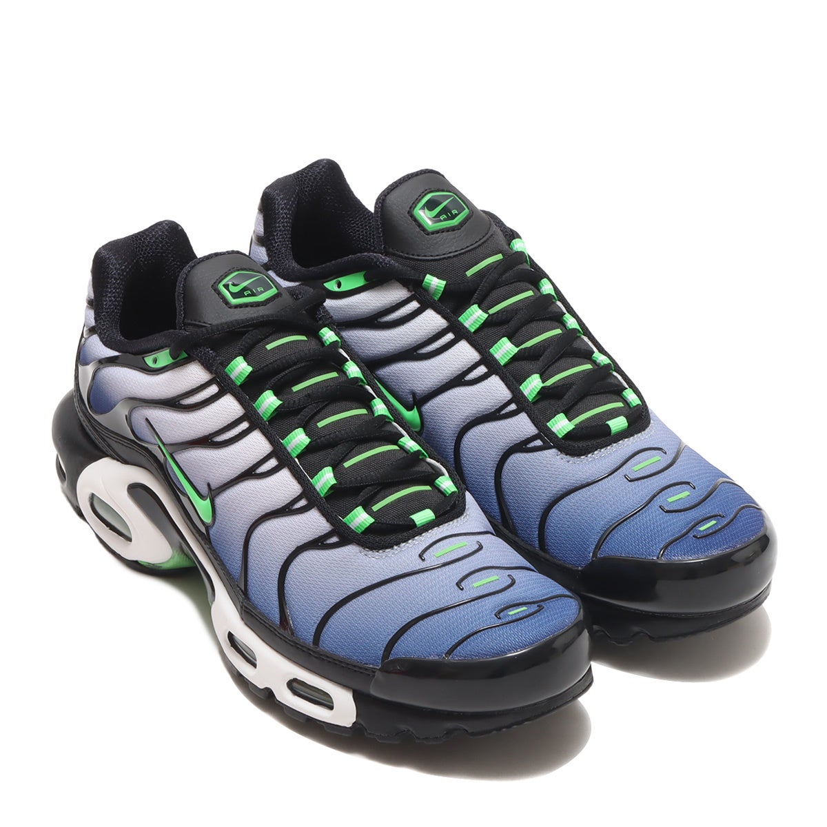 ライフスタイルを豊かにする「NIKE SPORTSWEAR」からNIKEの名作モデル