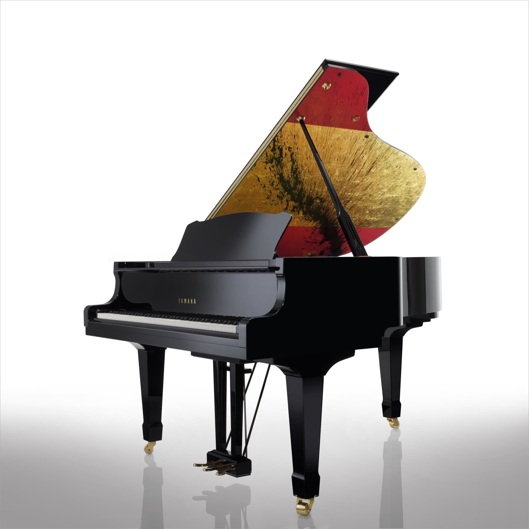 世界に一台だけのアートピアノ 「The Metallic Art Piano」 | 日響楽器