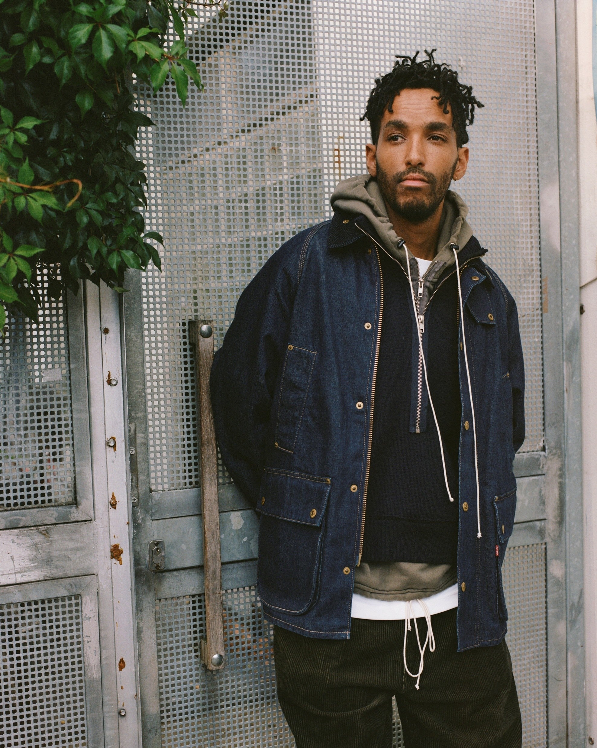 BarbourとLevi's(R)が海を越えた初のコラボレーションを発表 | 繊研新聞