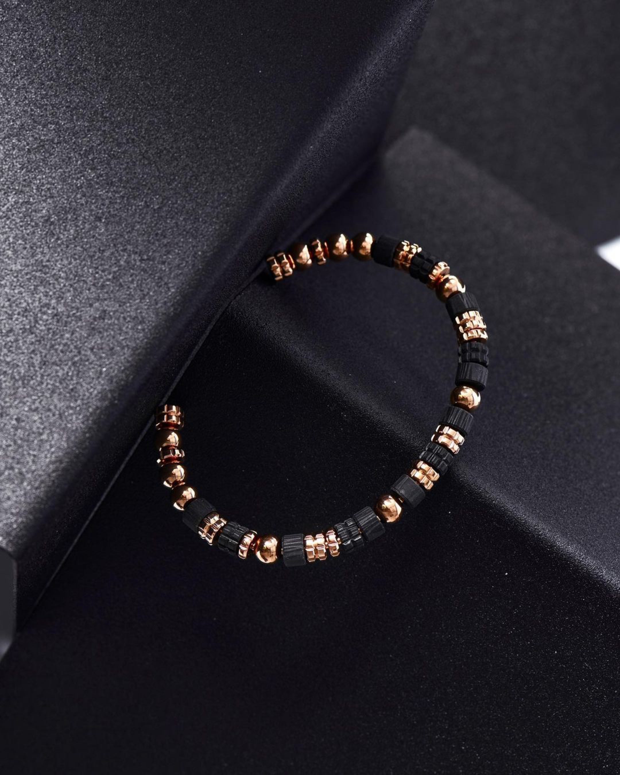 GOLDEN CONCEPT（ゴールデンコンセプト）のアクセサリーラインに新色が