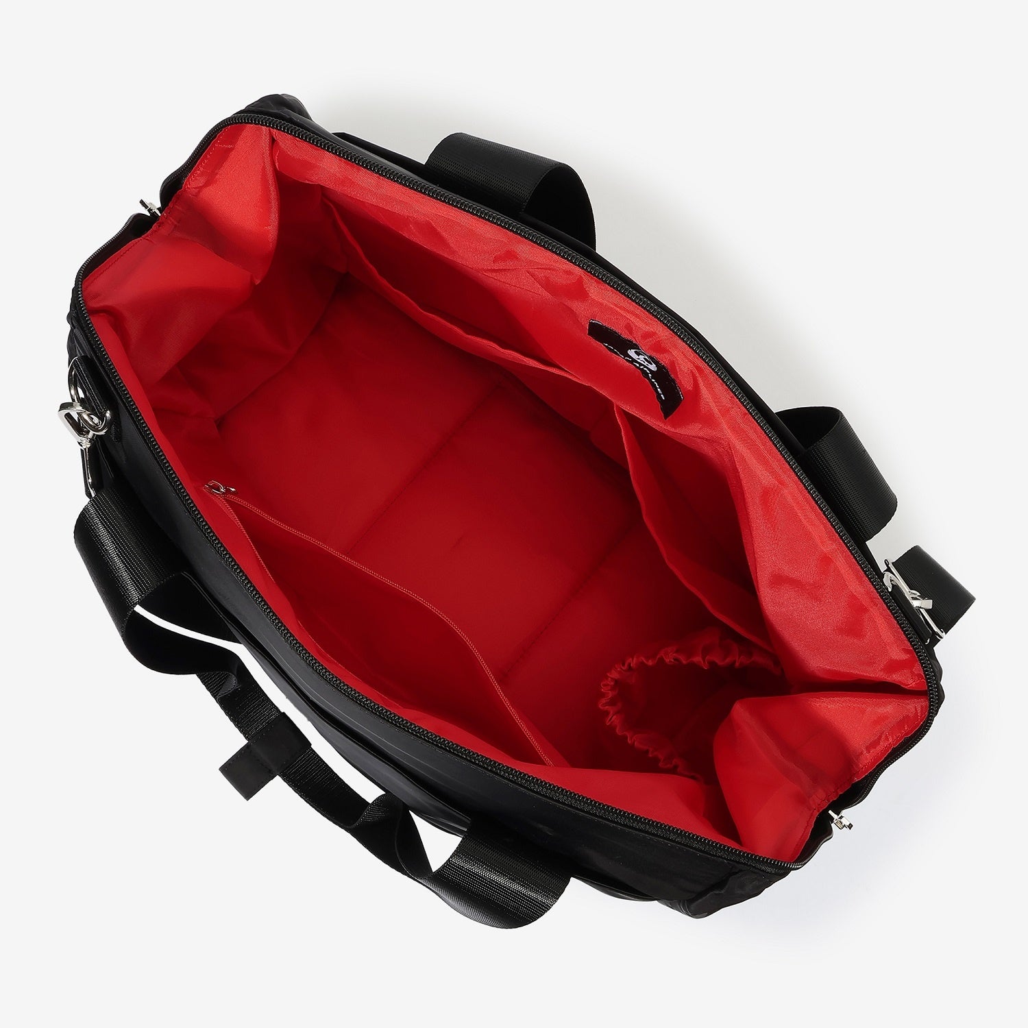 広島東洋カープとJALのコラボグッズが数量限定で登場！：山陽新聞