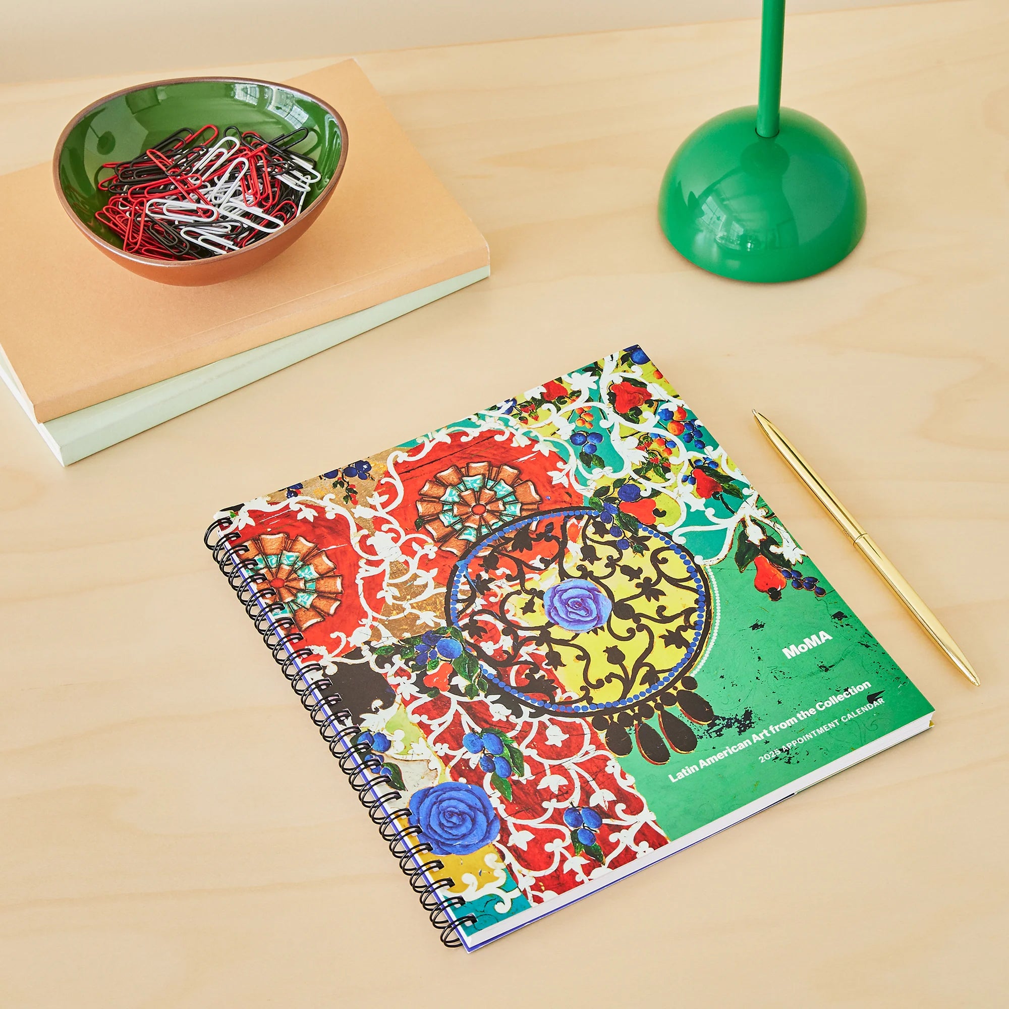 MoMA Design Store】2025年版 MoMAオリジナルカレンダー販売開始