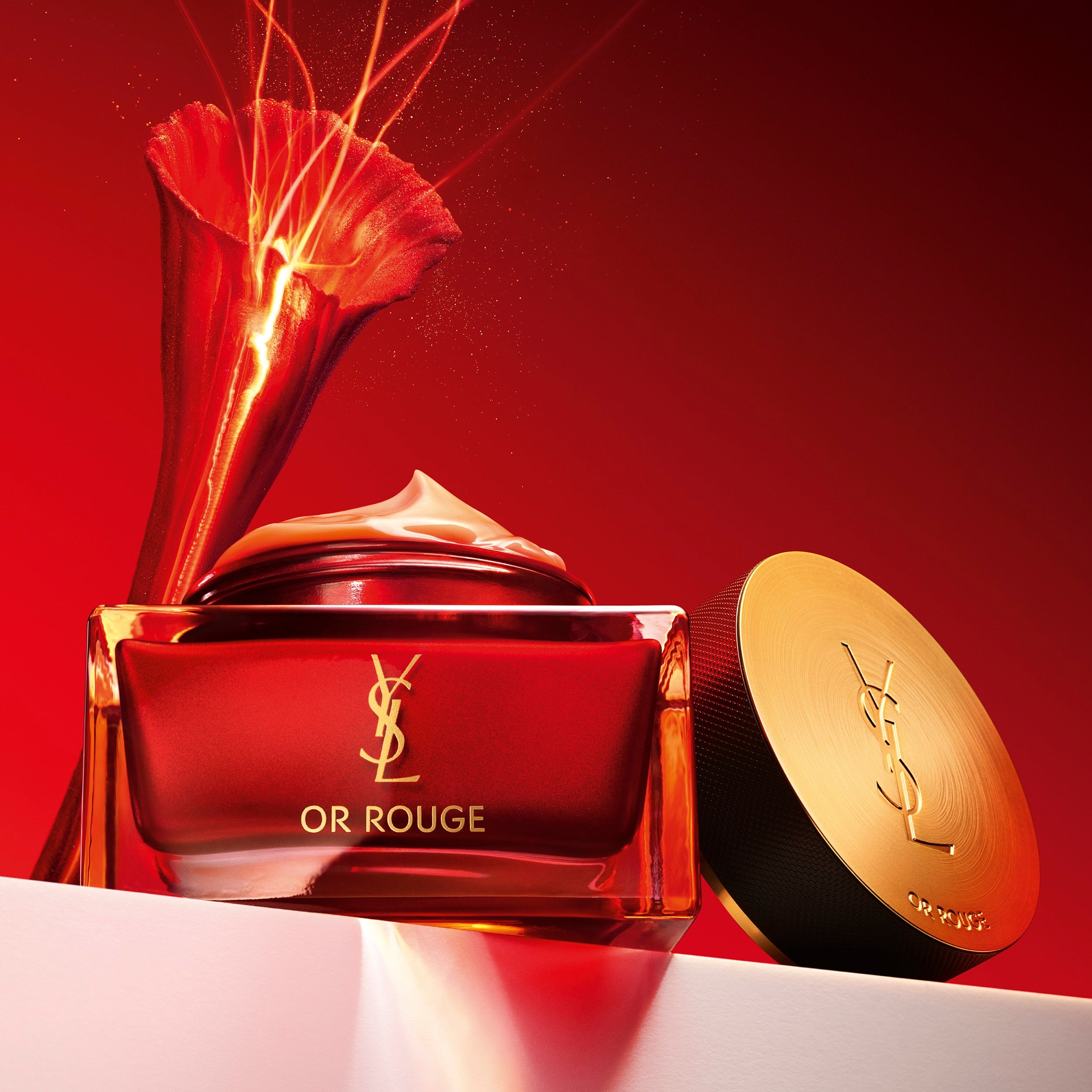 YSLのプレミアムスキンケア「オールージュ」から、次世代クリーム登場