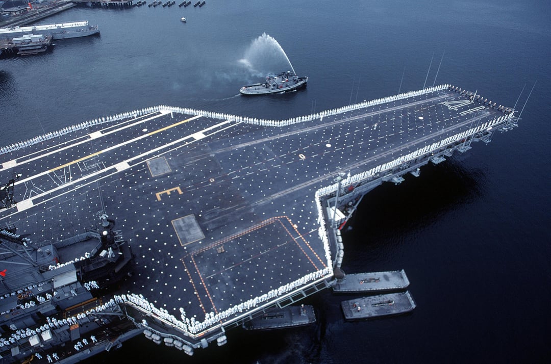 2750-x-1820-uss-midway-cv-41-