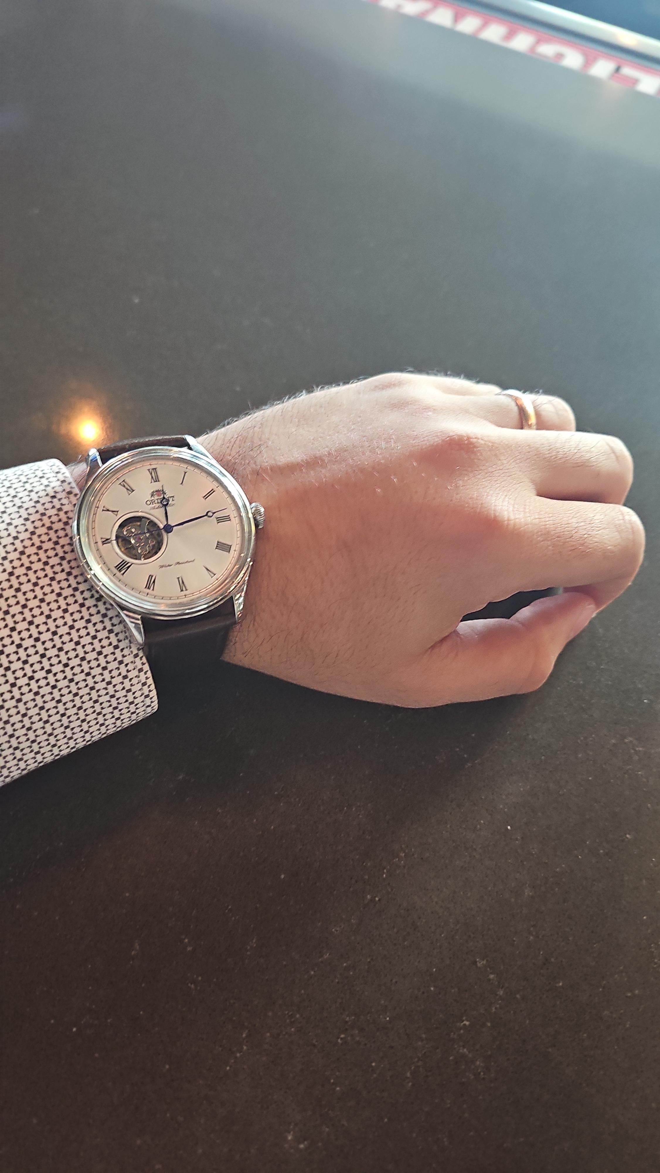 オリエント バンビーノ] このオープンハート、どう思う？ : r/Watches