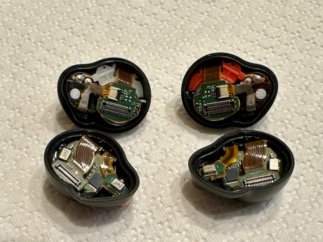 WF-1000XM4のイヤホンの電池を交換したんだ。超簡単だったよ