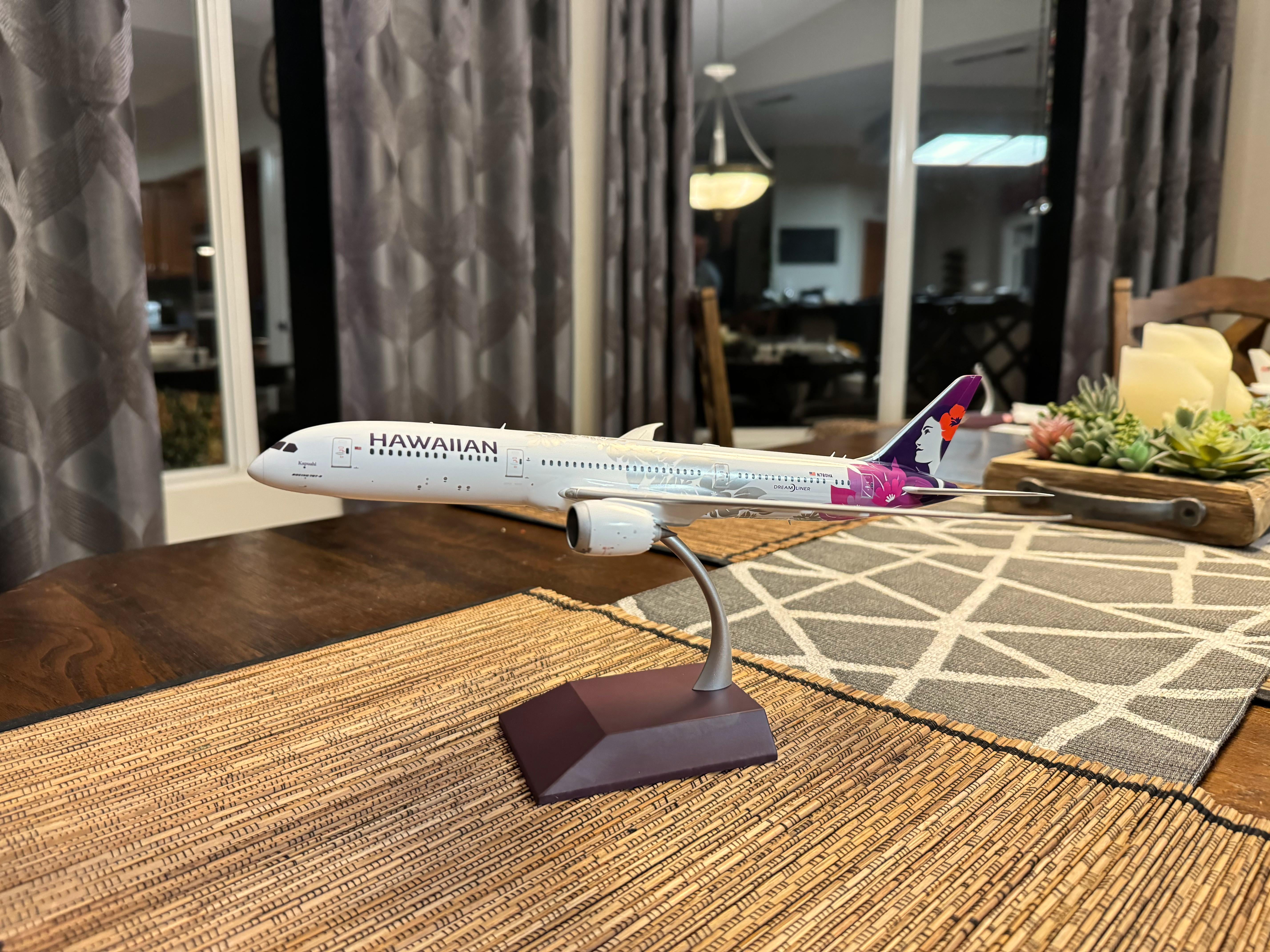 The new Gemini200 Hawaiian Airlines 787-900 came out amazing! : r