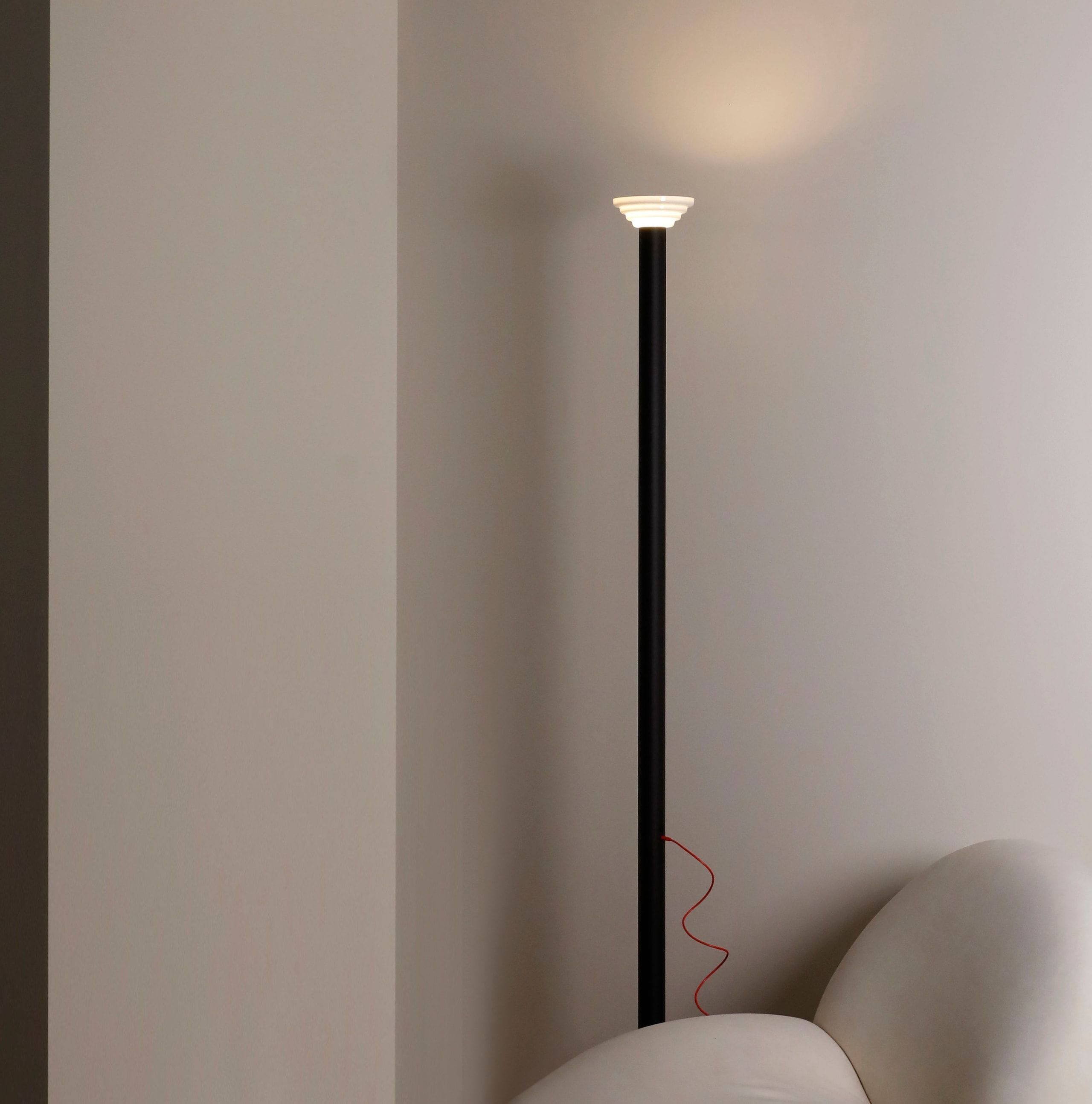 IKEA OBEGRÄNSAD オーベグレンサッド LEDフロアランプ | 照明 | Ohouse
