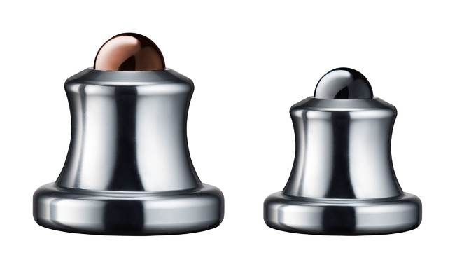 トップアスリートも愛用する全身対応マッサージ器「ネオヒーラー」から