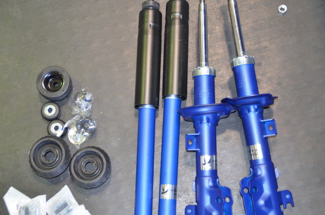 JF3 N-BOX TURBO KYBのショックアブソーバーに交換と四輪アライメント