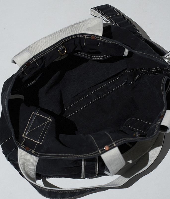 NICENESS L.LESH [BLACK] - Fresh Service NECESSARY or UNNECESSARY
