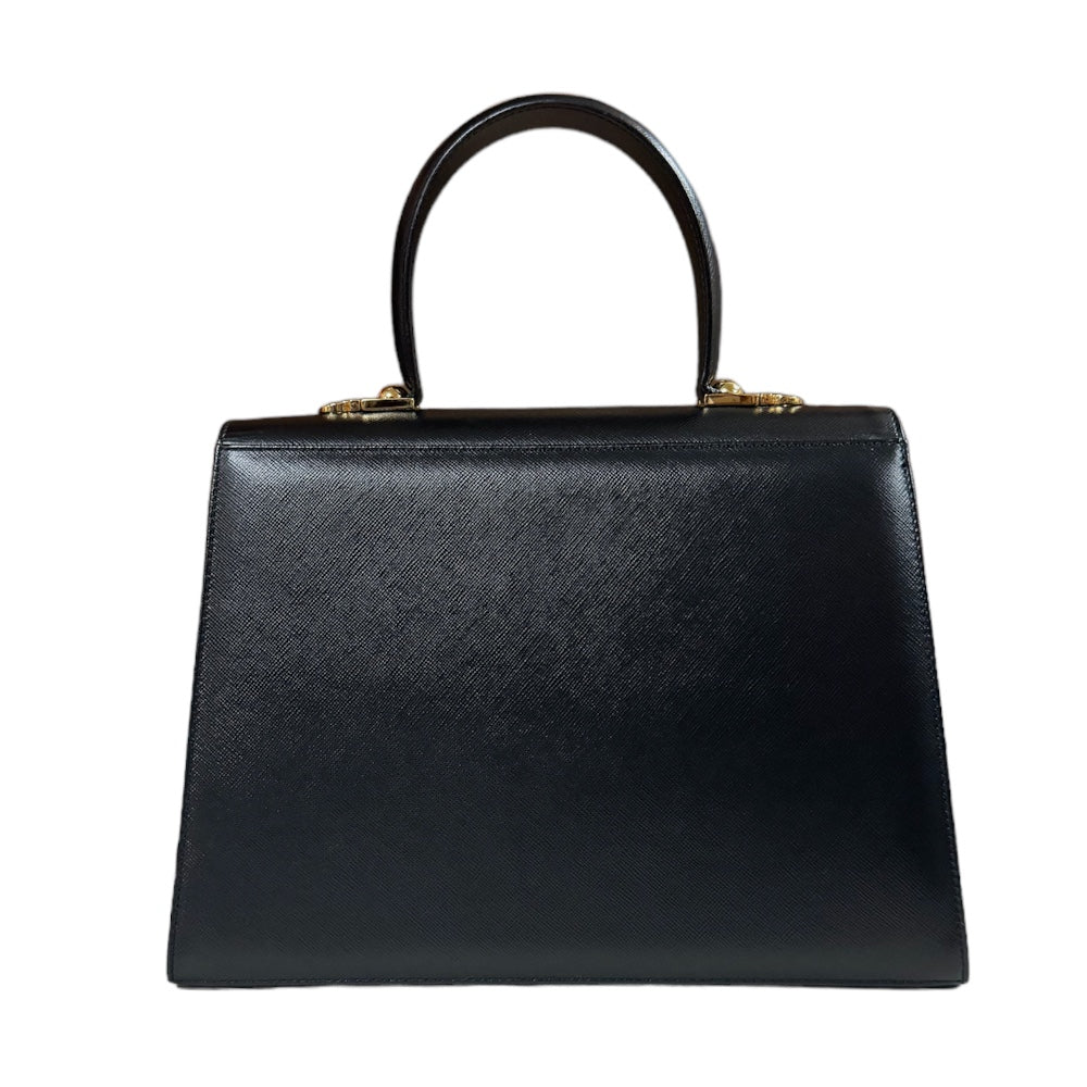 Salvatore Ferragamo サルヴァトーレフェラガモ ガンチーニ ショルダー