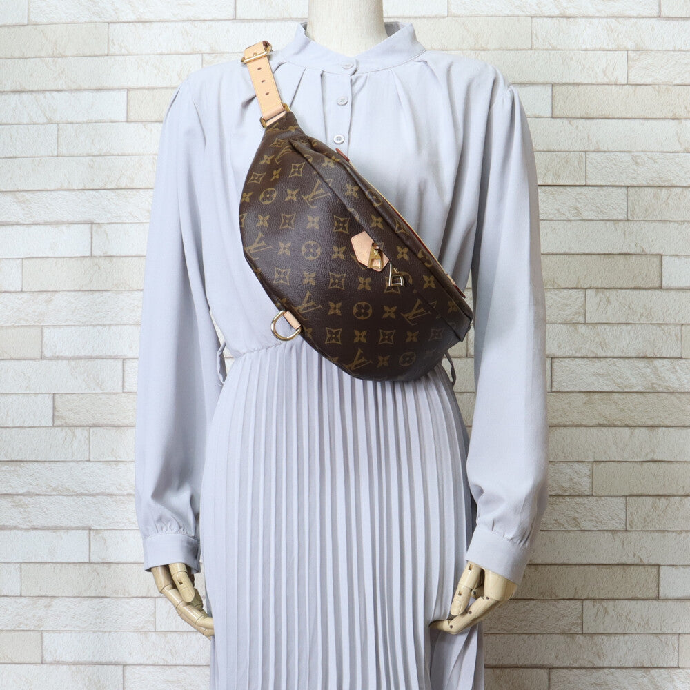 LOUIS VUITTON ルイヴィトン バムバッグ モノグラム ボディバッグ