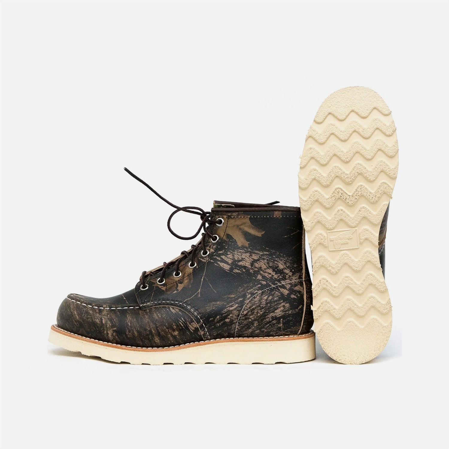 red-wing-8884-6-classic-moc-