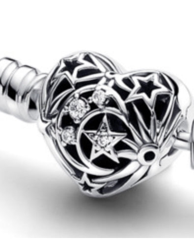 STERLING SILVER BANGLE WITH CELESTIAL HEART CLASP AND CLEAR CUBIC