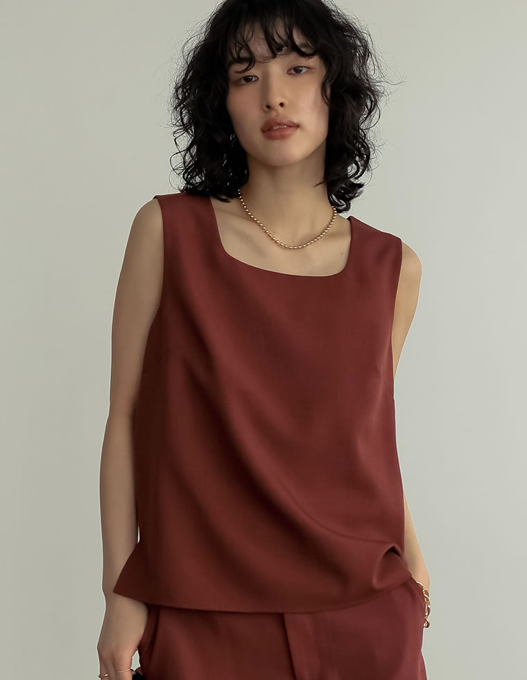 スクエアネックタンクトップ - トップス通販 | 人気レディース