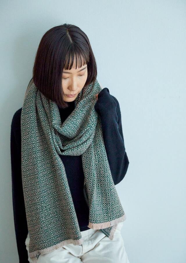 再入荷】やわらかい肌触りが人気のメリノウールストール3種が今年も