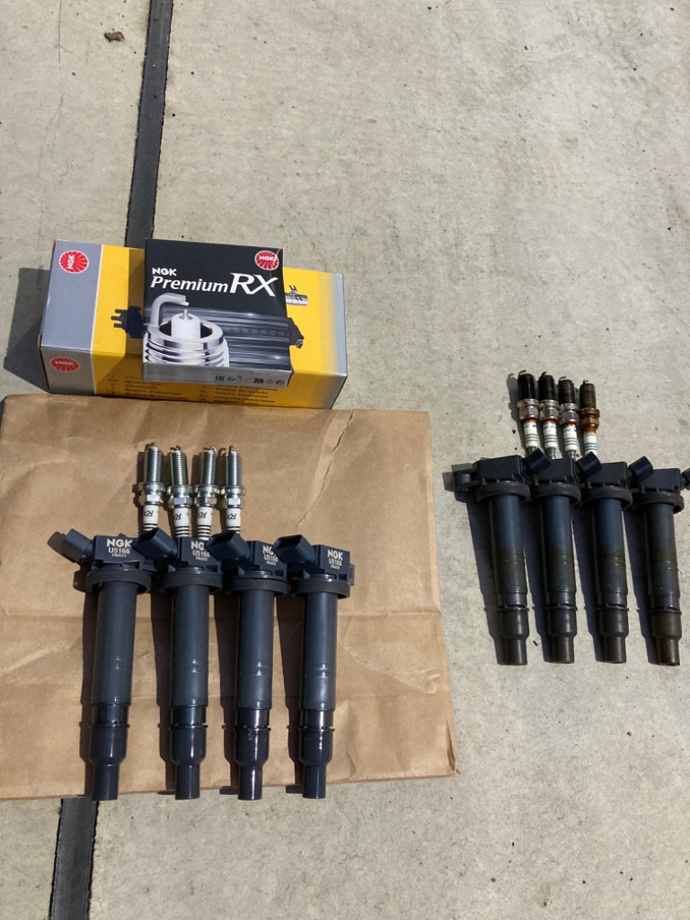 NGK 在庫品 イグニッションコイル 4本セット トヨタ 90919-02260 U5166