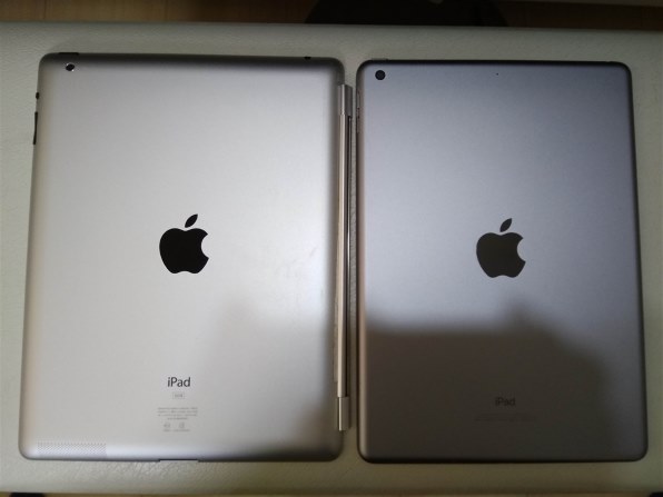 Apple iPad 9.7インチ Wi-Fiモデル 32GB MR7G2J/A [シルバー] 価格比較