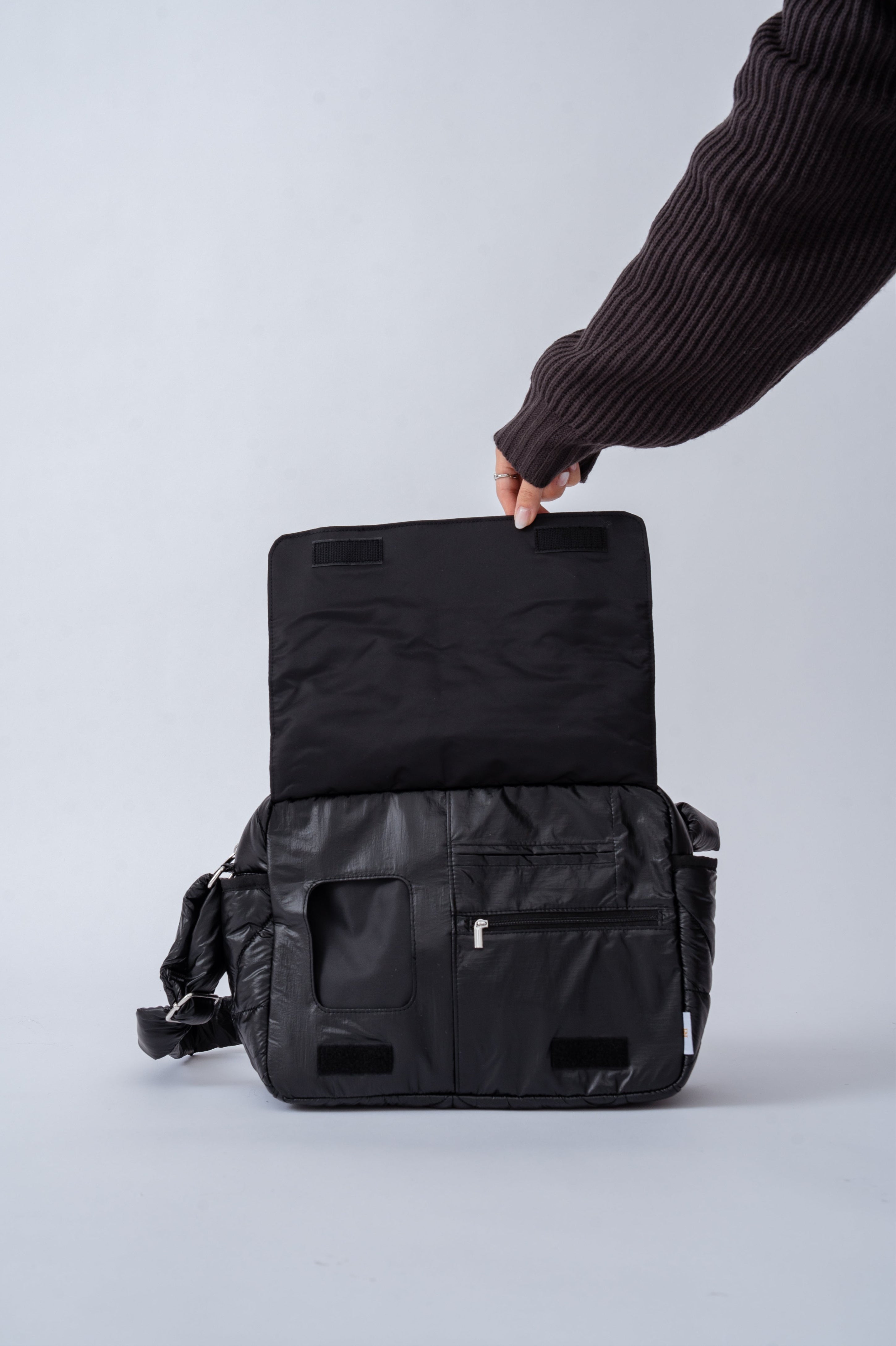 Cross quilt bag / Black – RICH RAISE