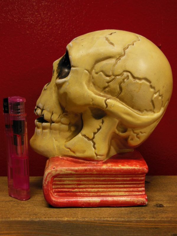 1950'S〜 SKULL ON BOOK BANK ヴィンテージ陶器製スカル骸骨貯金箱2