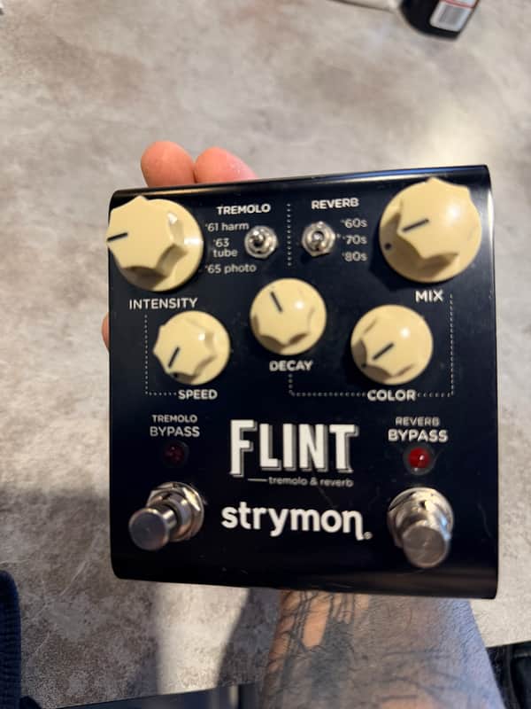 Strymon Flint Reverb and Tremolo V1 | Reverb Canada