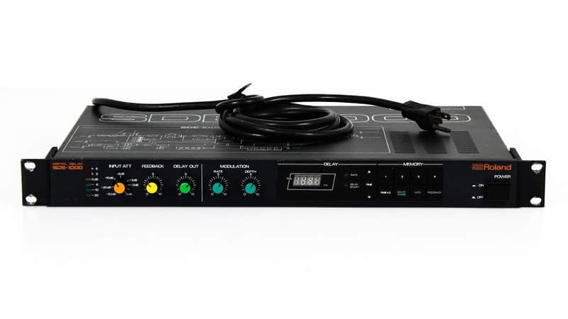 Roland SDE-1000 Digital Delay | Reverb Canada