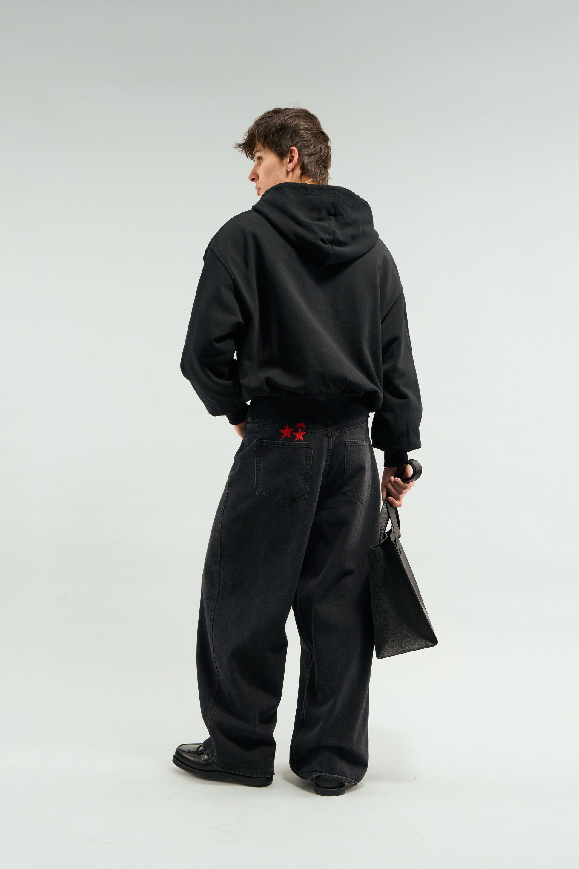 Essential Black Zipper – Scuffers