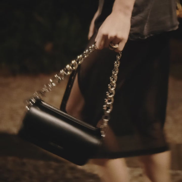 Gemini Apple Leather Handbag Black Sans Beast