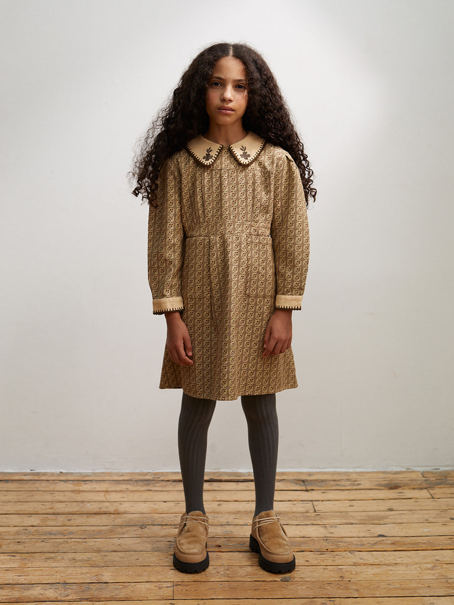 apolina ワンピース アポリナ apolina ワンピース 刺繍 5-7y アポリナ