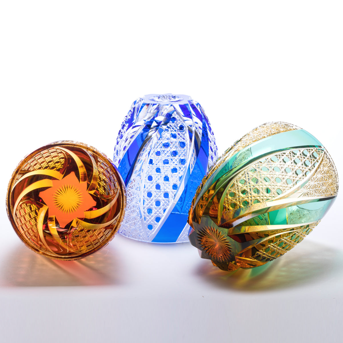 M-468-各色 細小路圭作 八角篭目に菊繋ぎ文様 タンブラー 各色 – 硝子